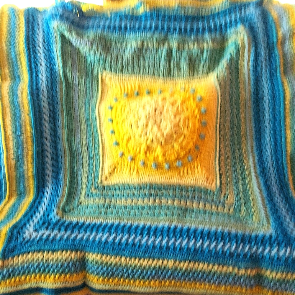 Sunshine Ombre throw - Picture 2 of 5